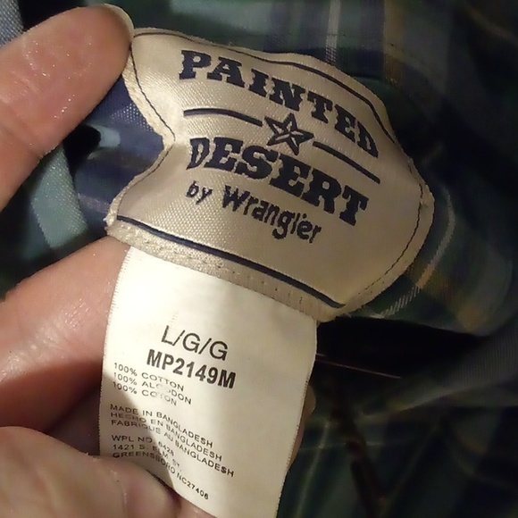 Painted Desert By Wrangler Long Sleeve Button Down Shirt - Size Large - Picture 3 of 4